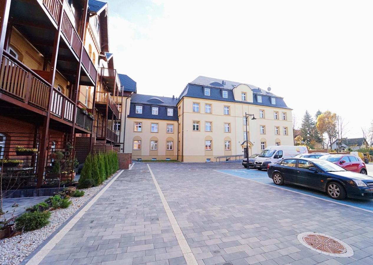 Apartamenty Everysky - Mickiewicza 30 Jelenia Góra Esterno foto